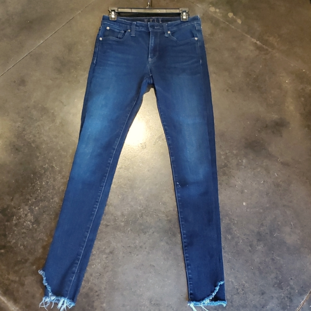 HALE by AG high rise skinny jeans. Size 26. Frayed hem.